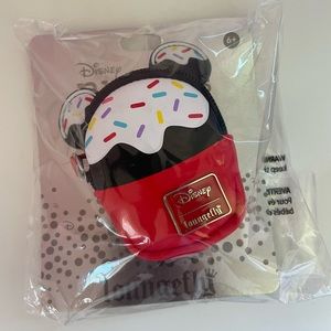 Disney nuimos Loungefly backpack